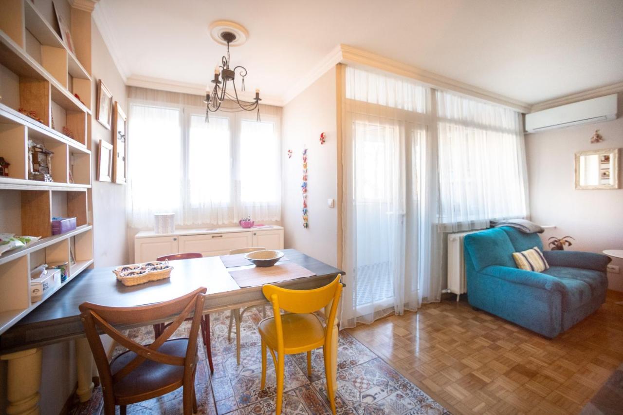 Sava Centar 1-Bedroom Apartments In The Heart Of New Beograd Bagian luar foto